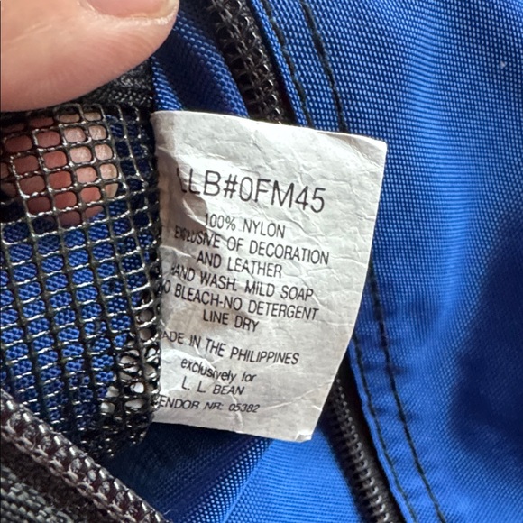 L.L. Bean Traveler Blue Toiletries Travel Case w/ Insert - Picture 12 of 14